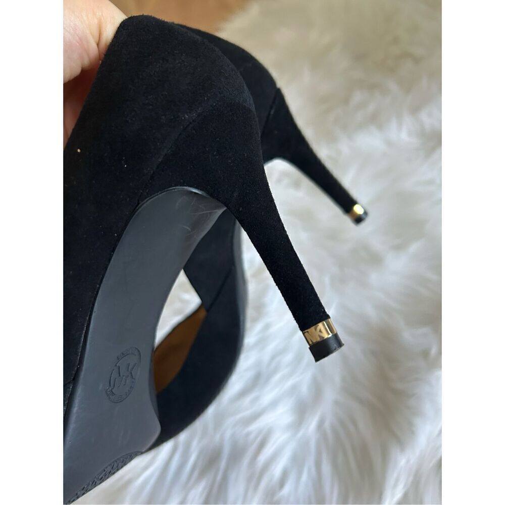 Michael kors black pumps size 7.5 with 3 inch heel - Picture 8 of 8